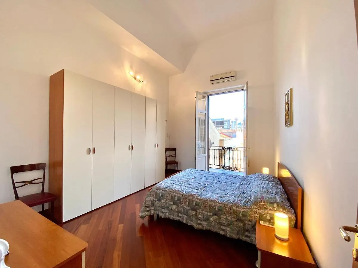 Apartament Elegante Appartamento In Centro Palermo Włochy