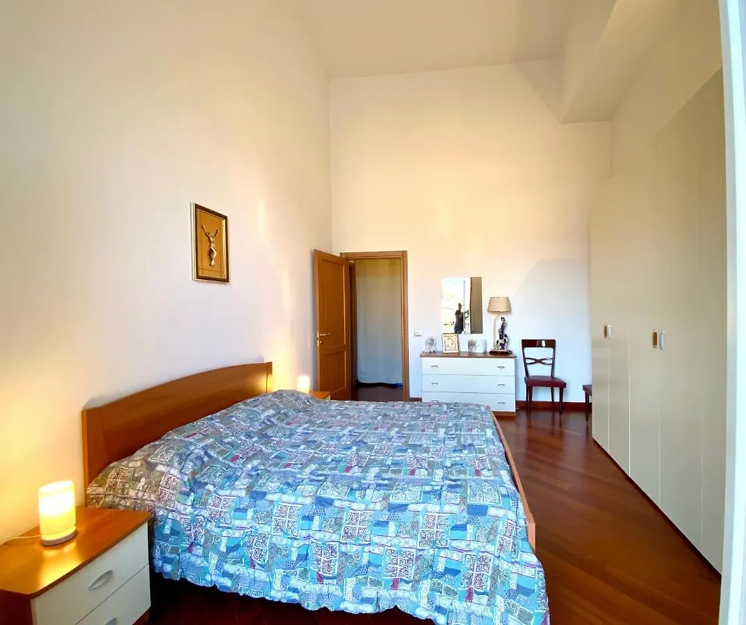 Elegante appartamento in centro Palermo