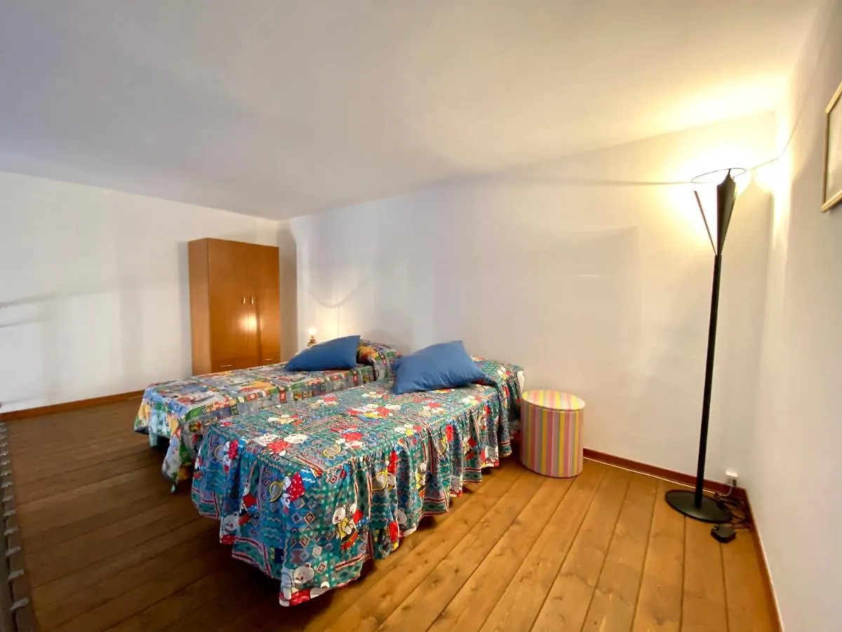 Apartment Elegante Appartamento In Centro Palermo Italy